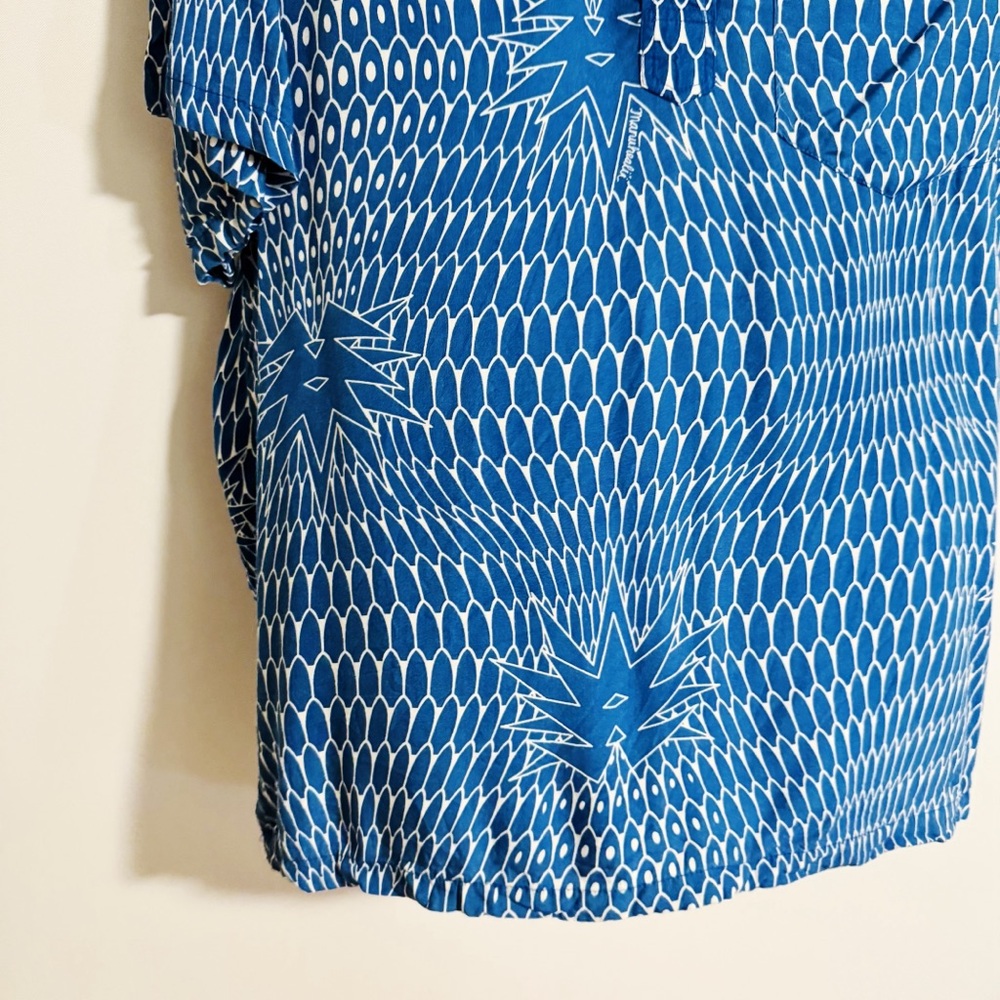 Manuhealii - Blue and White Print Shirt - Picture 3 of 5